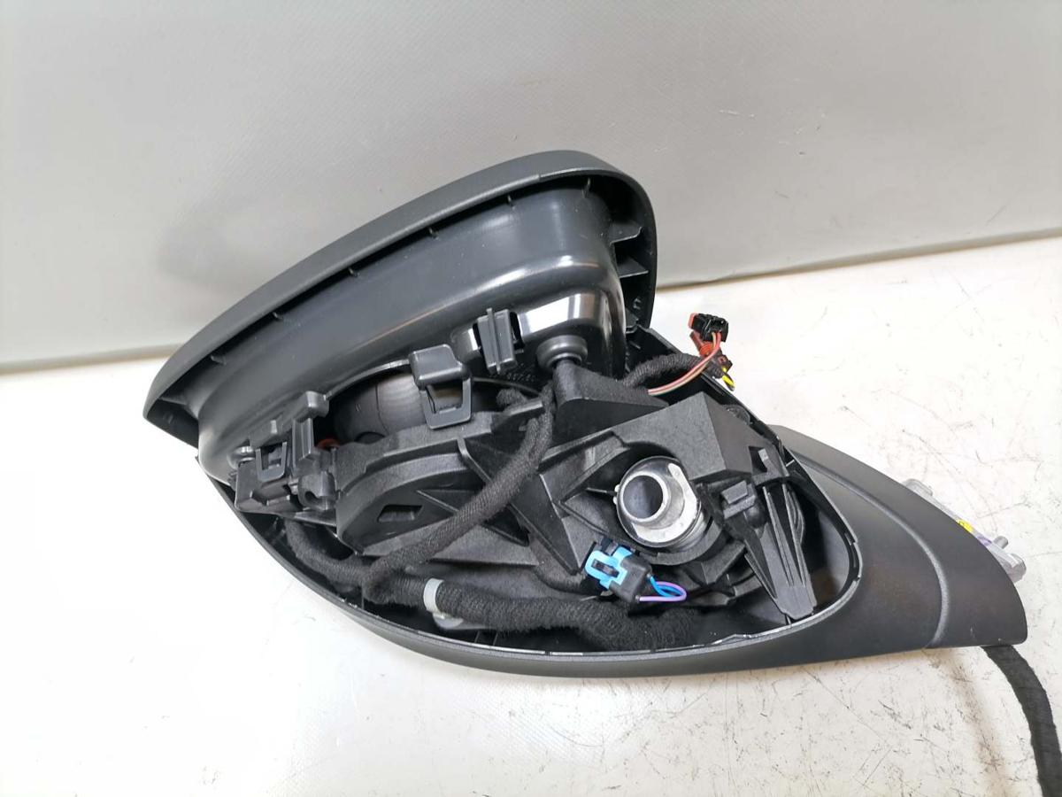 VW Passat B9 Bj.2024 original Au&szlig;enspiegel rechts elektrisch anklappbar